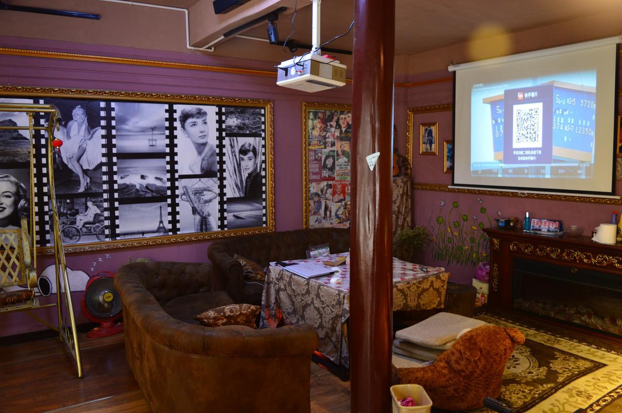 Dengba International Hostel Fenghuang Branch Zewnętrze zdjęcie
